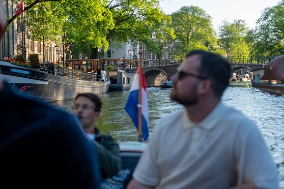 luxury private boat tour amsterdam