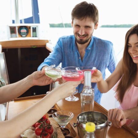 boat tour with drinks